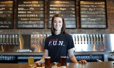 A happy women running her start up business